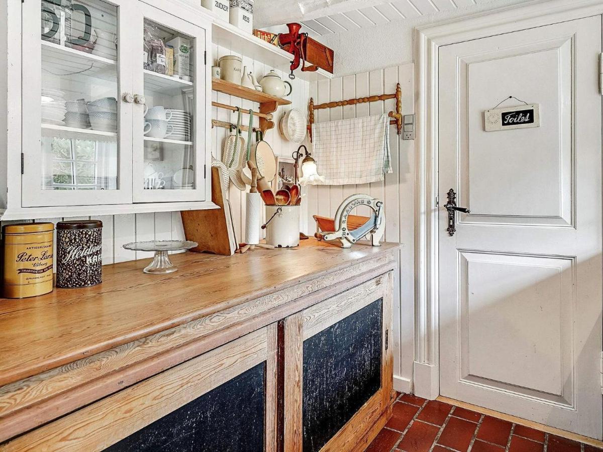 4 Person Holiday Home In T Nder Tønder Kültér fotó